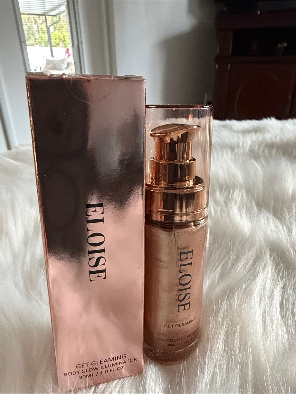 ELOISE Get Gleaming Body Glow Illuminator — Rose Gold